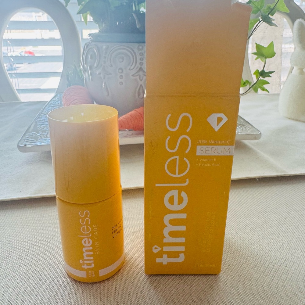 Timeless Vitamin C Serum 20% vitamin c face 1oz new in box